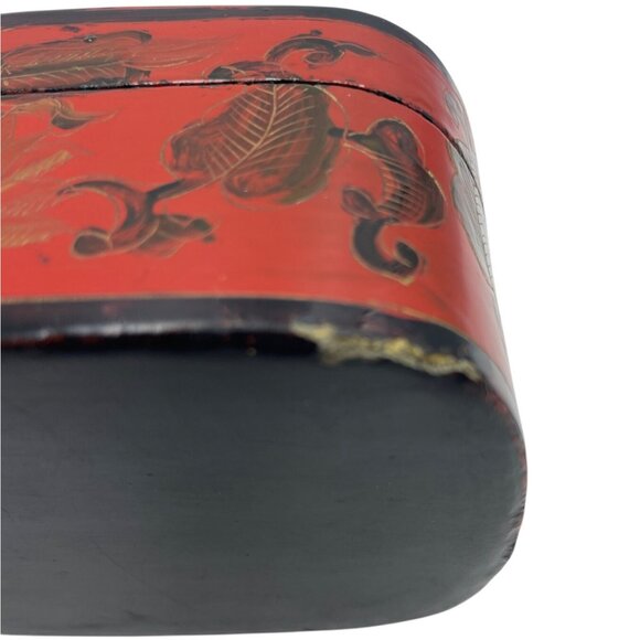 Vintage Chinese Red Lacquer Shard Box Blue White Porcelain - Picture 14 of 16